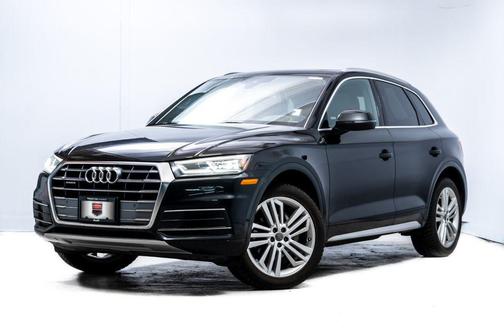 Black Metallic 2019 Audi Q5 2.0T Premium Plus