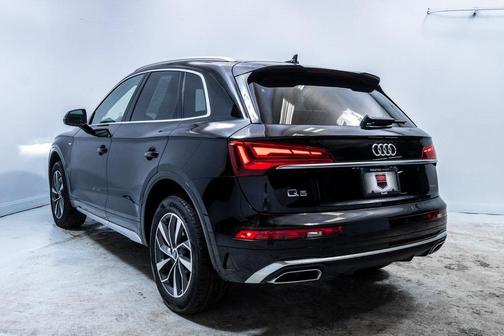 2023 Audi Q5 45 S line Premium Plus