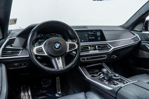Black Sapphire Metallic 2022 BMW X7 M50i