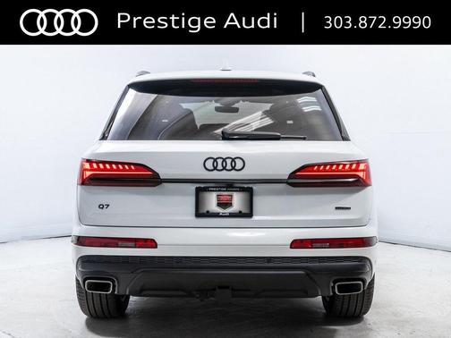 2026 Audi Q7 45 Premium Plus