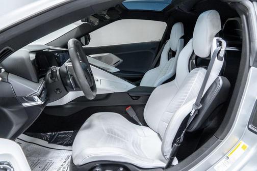 2020 Chevrolet Corvette Stingray w/2LT