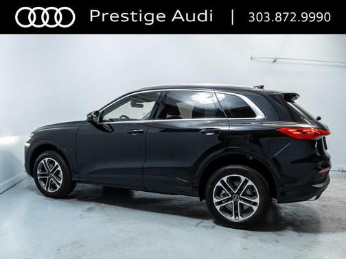 2025 Audi Q5 Premium TFSI quattro S tronic