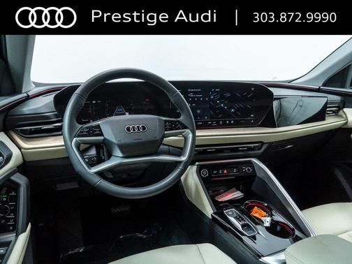 2025 Audi Q5 Premium TFSI quattro S tronic