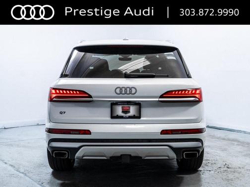 2025 Audi Q7 45 Premium Plus