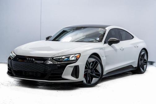2022 Audi RS e-tron GT quattro