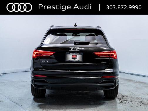 2024 Audi Q3 Premium 45 TFSI S line quattro Tiptronic