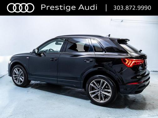 2024 Audi Q3 Premium 45 TFSI S line quattro Tiptronic