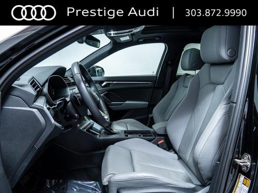 2024 Audi Q3 Premium 45 TFSI S line quattro Tiptronic