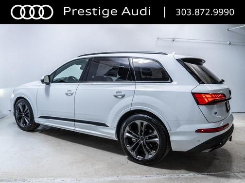 2026 Audi Q7 55 Premium Plus