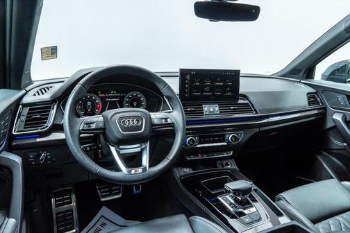 2025 Audi SQ5 3.0T Premium Plus