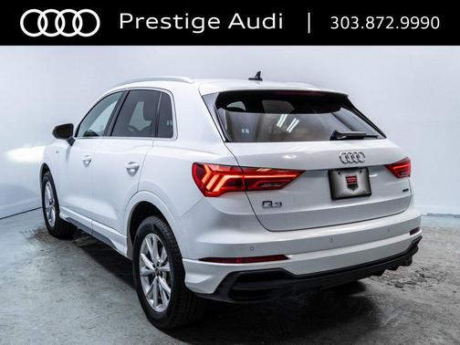 2024 Audi Q3 Premium 45 TFSI S line quattro Tiptronic