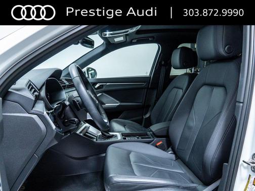 2024 Audi Q3 Premium 45 TFSI S line quattro Tiptronic