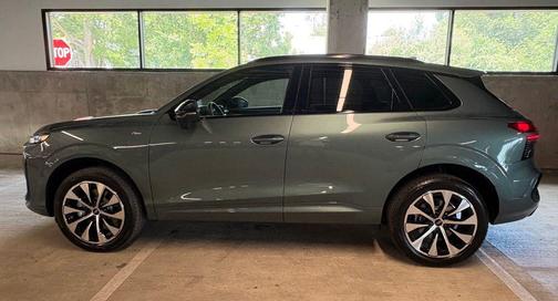 Sage Green Metallic 2026 Audi Q3 TFSI quattro S tronic