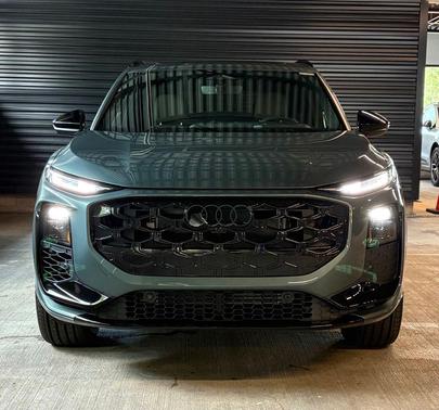 Sage Green Metallic 2026 Audi Q3 TFSI quattro S tronic