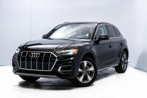 2022 Audi Q5 40 Premium Plus