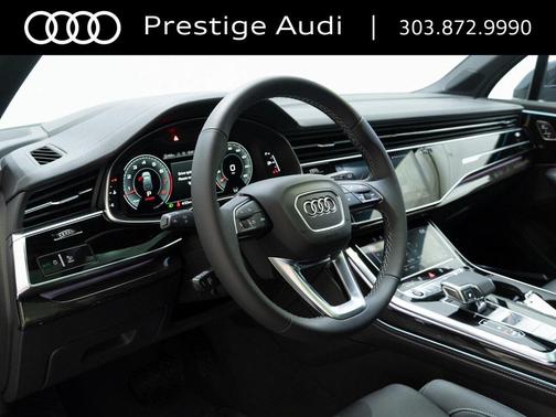 2025 Audi Q7 55 Prestige