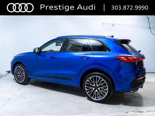 Ultra Blue Metallic 2026 Audi SQ5 3.0T Premium Plus