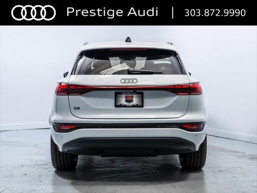 2025 Audi Q6 e-tron Premium Plus quattro