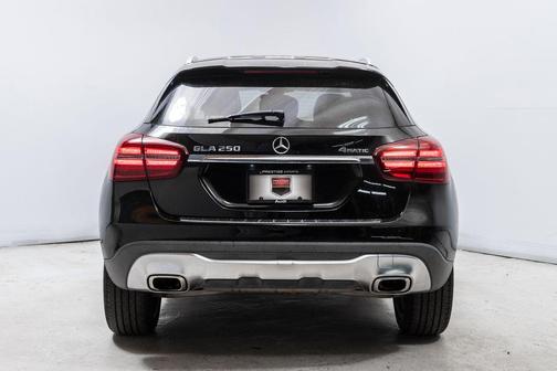 Night Black 2019 Mercedes-Benz GLA 250 4MATIC