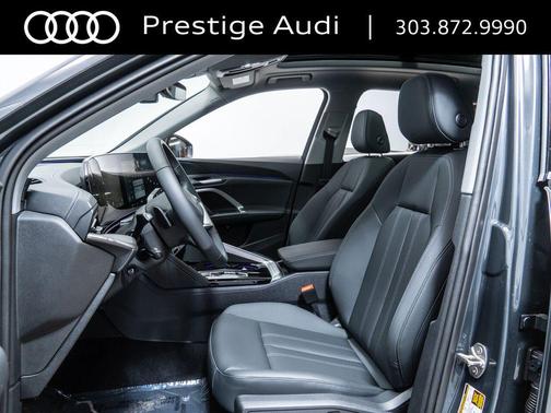Tambora Gray Metallic 2026 Audi Q5 Premium TFSI quattro S tronic