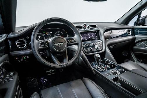 2023 Bentley Bentayga Azure