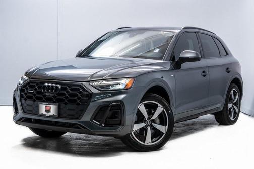 2022 Audi Q5 45 S line Prestige