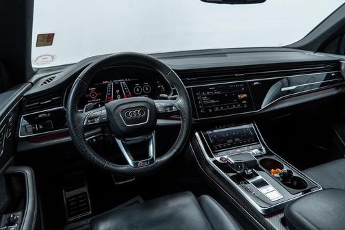 2023 Audi RS Q8 4.0T