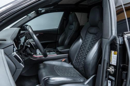 2023 Audi RS Q8 4.0T