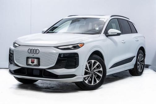 2025 Audi Q6 e-tron Premium quattro