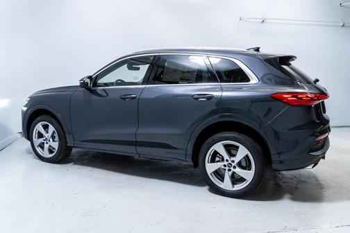 2025 Audi Q5 Premium Plus TFSI quattro S tronic