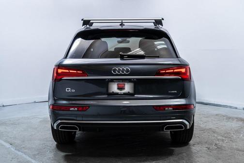 2023 Audi Q5 45 S line Premium