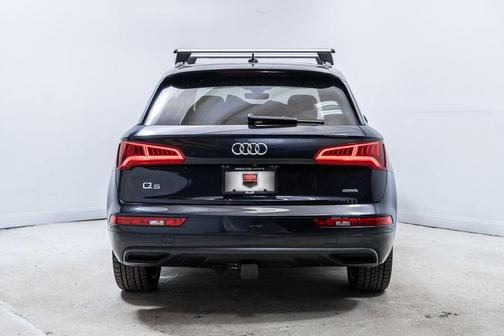 Moonlight Blue 2020 Audi Q5 45 Premium Plus