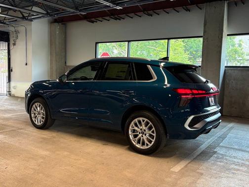 Malpelo Blue Metallic 2026 Audi Q3 TFSI quattro S tronic