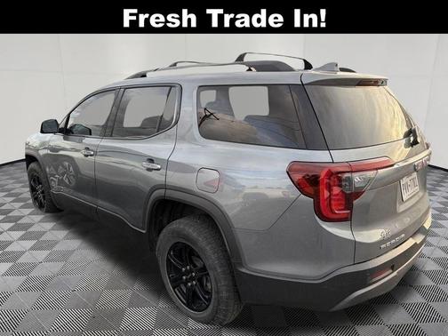 2022 GMC Acadia AT4
