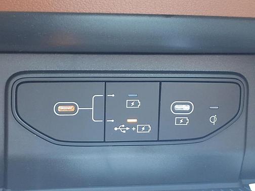 Ebony Black 2026 Kia Sportage X-Line