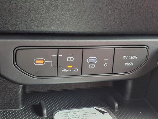Aurora Black Pearl 2026 Kia K4 GT-Line Turbo