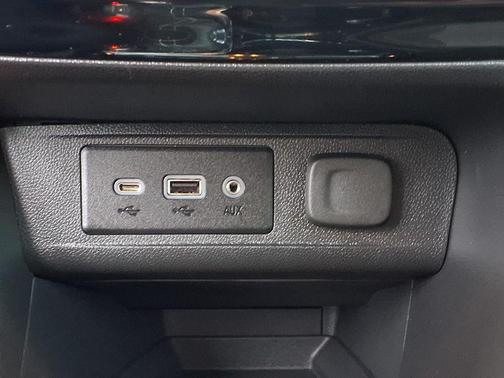 Ebony Twilight Metallic 2023 Buick Encore GX Preferred