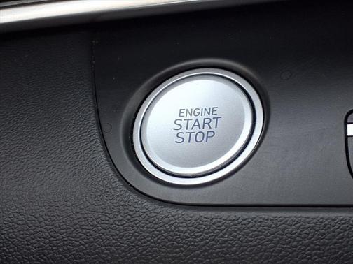 2022 Hyundai ELANTRA HEV Limited