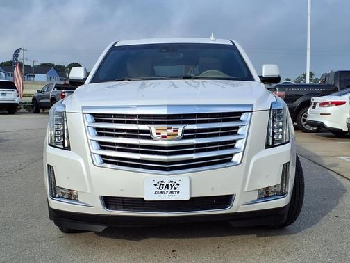 2019 Cadillac Escalade Platinum