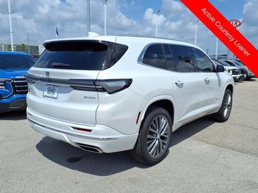2025 Buick Enclave Avenir