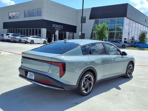 2025 Kia K4 EX