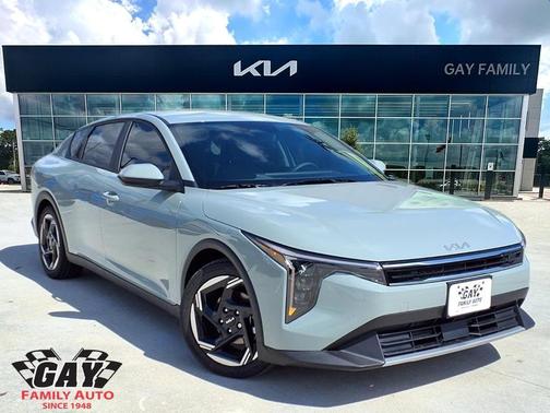 2025 Kia K4 EX