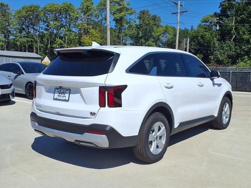 2026 Kia Sorento LX