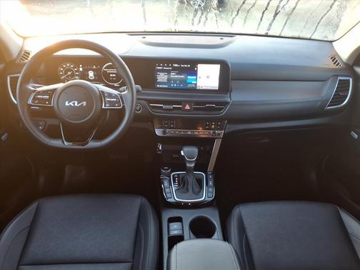2024 Kia Seltos SX