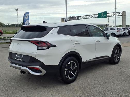 2023 Kia Sportage Hybrid LX