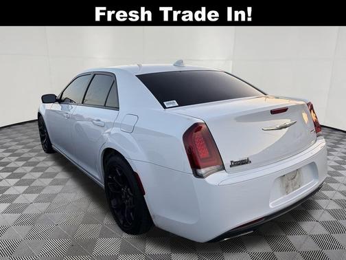 2019 Chrysler 300 S