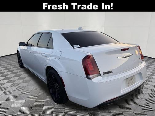 2019 Chrysler 300 S