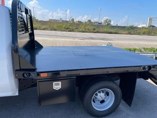 2026 GMC Sierra 3500 Pro