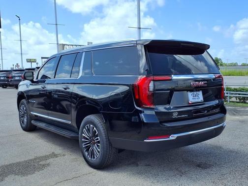 2025 GMC Yukon XL Elevation