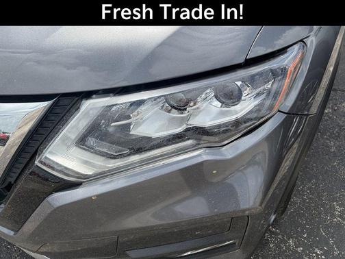 Gun Metallic 2019 Nissan Rogue SL